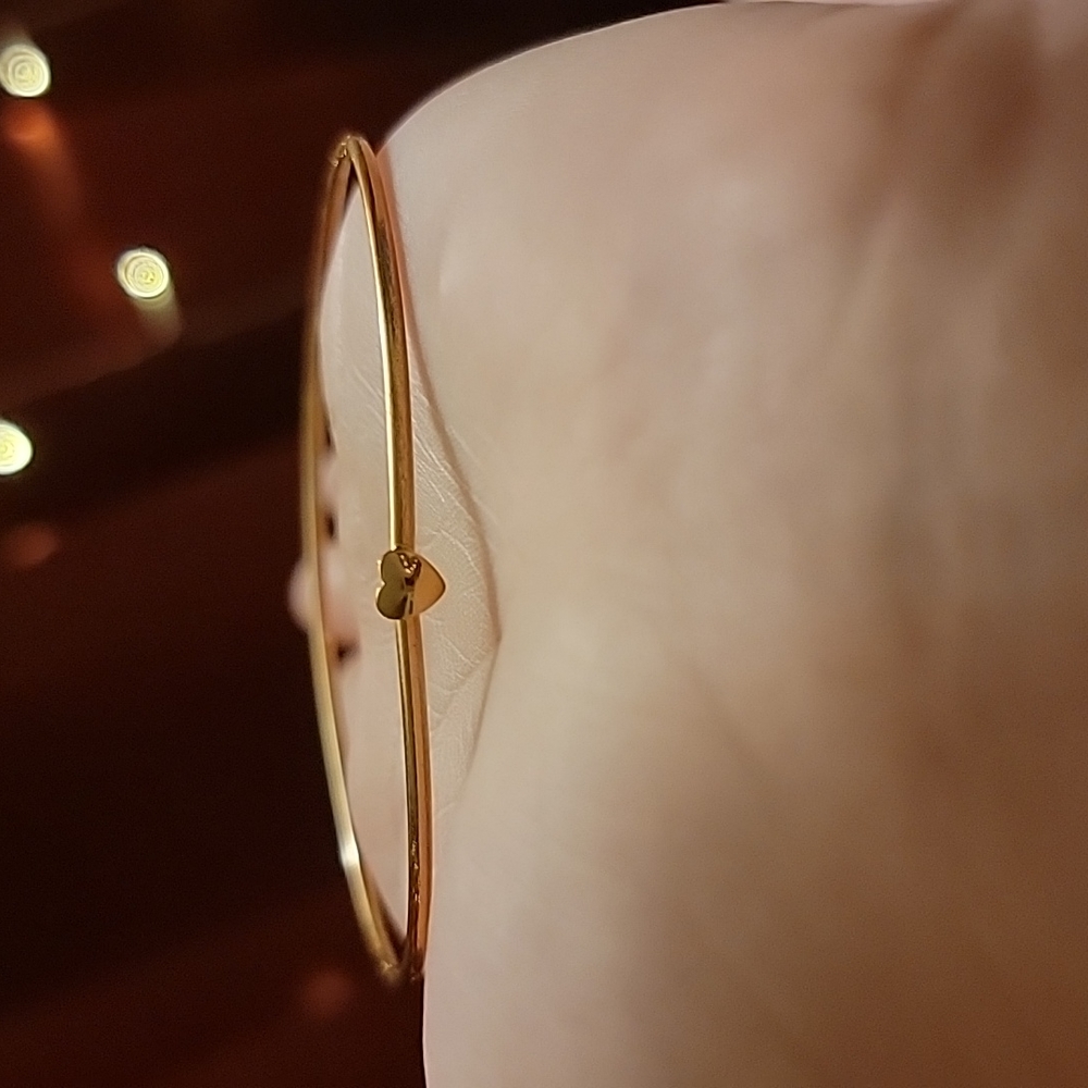 Gold heart bangle